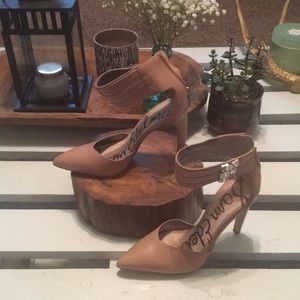 Sam Edelman nude heel 6